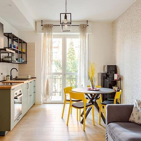 Bright & Modern 2 Min Metro 20Min Niguarda H Apartment มิลาน ภายนอก รูปภาพ